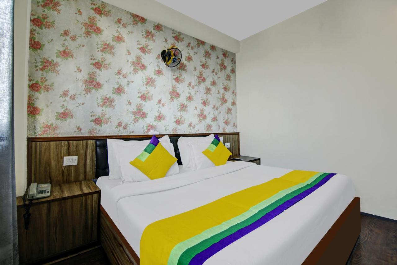 Itsy Hotels Crystal Palace With Valley View Shimla Exterior photo